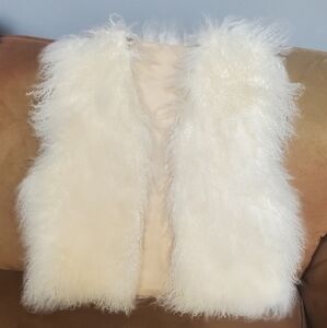 Fluffy Cream-colored Tibetan Mongolian Lamb Vest